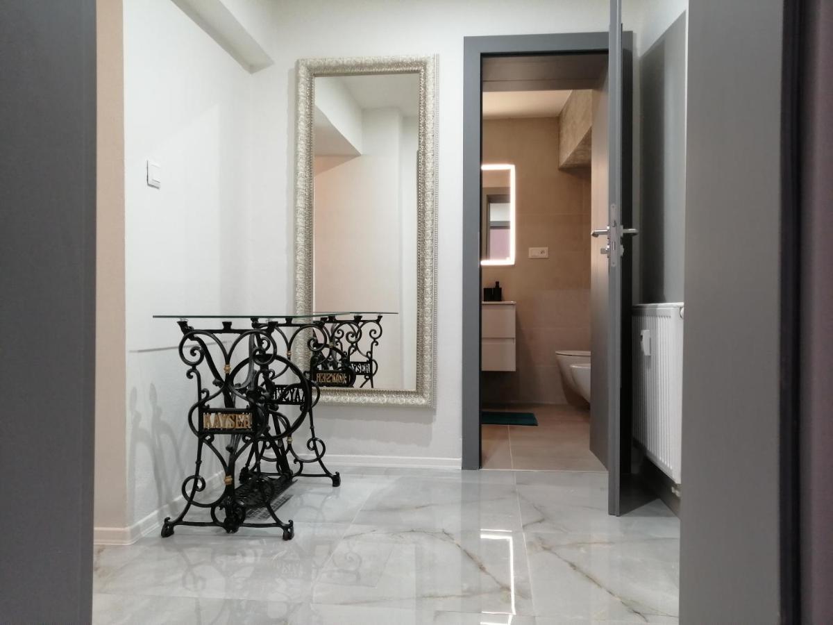 Bella Apartment - Kosice Historical Center Екстериор снимка